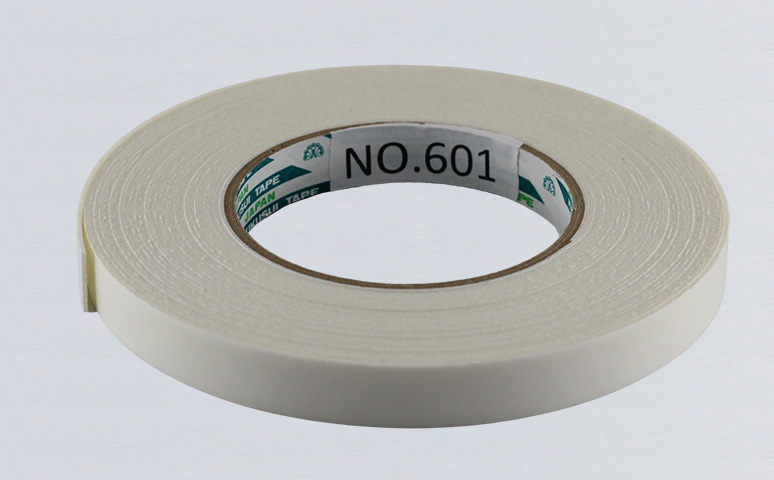 日本菊水泡棉雙面膠帶,可用于粘貼指示牌,塑料和金屬零件,標志等,雙面粘貼性能持久,可用于浴室配件粘貼